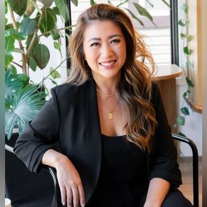 Meet your Posher, B.